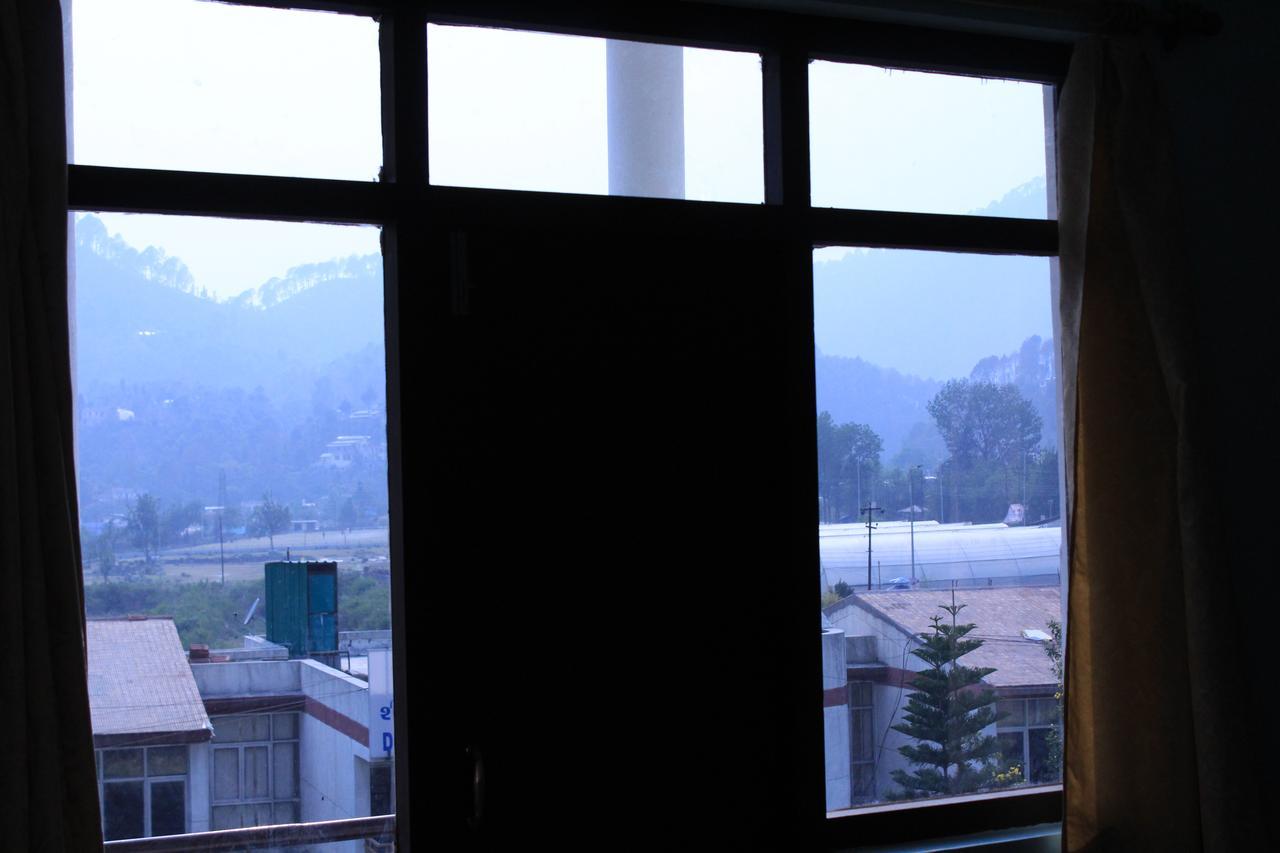 Greenwood Hotel Bhīm Tāl 外观 照片